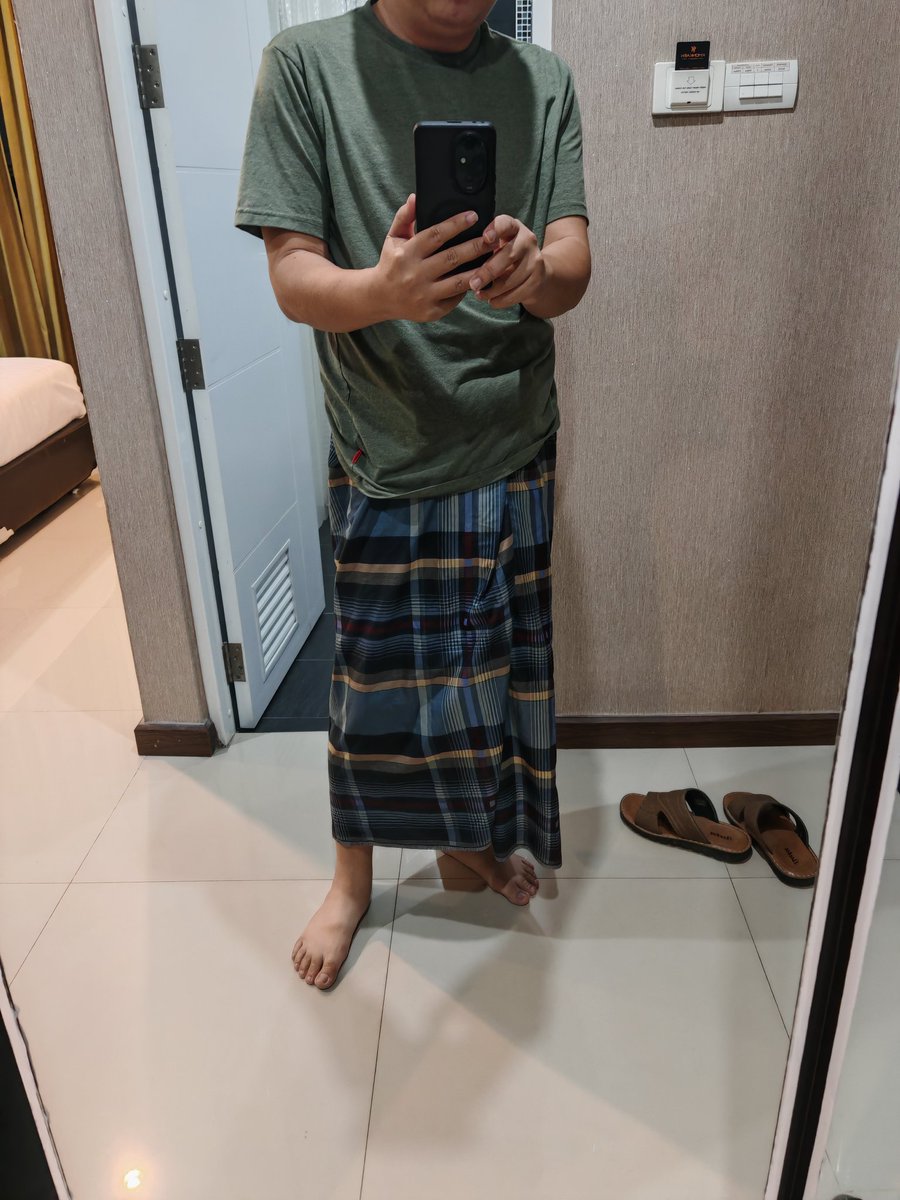วัชระ tweet media