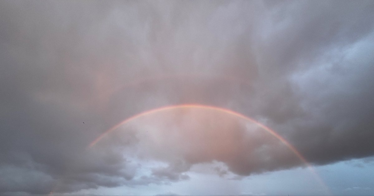 yesilliksepeti's tweet image. dünden #rainbow #istanbul