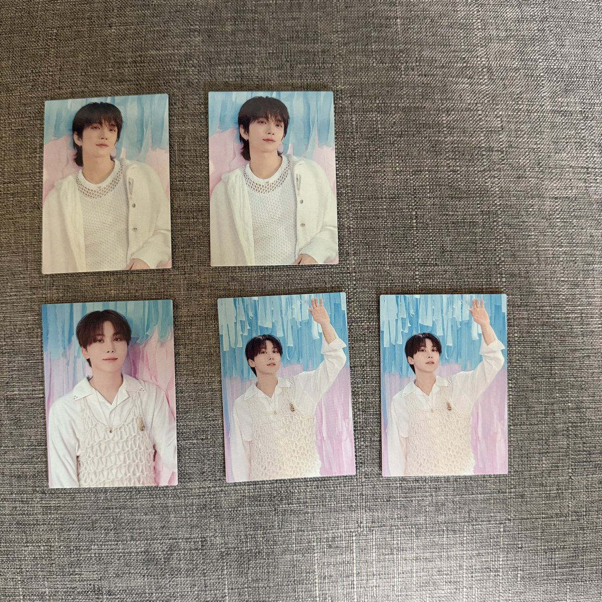 나나 tweet media