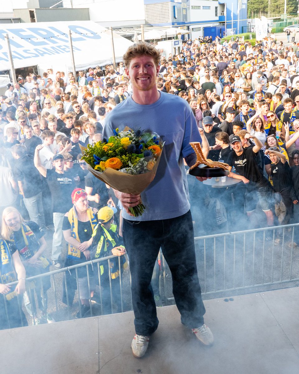 KVC Westerlo tweet media