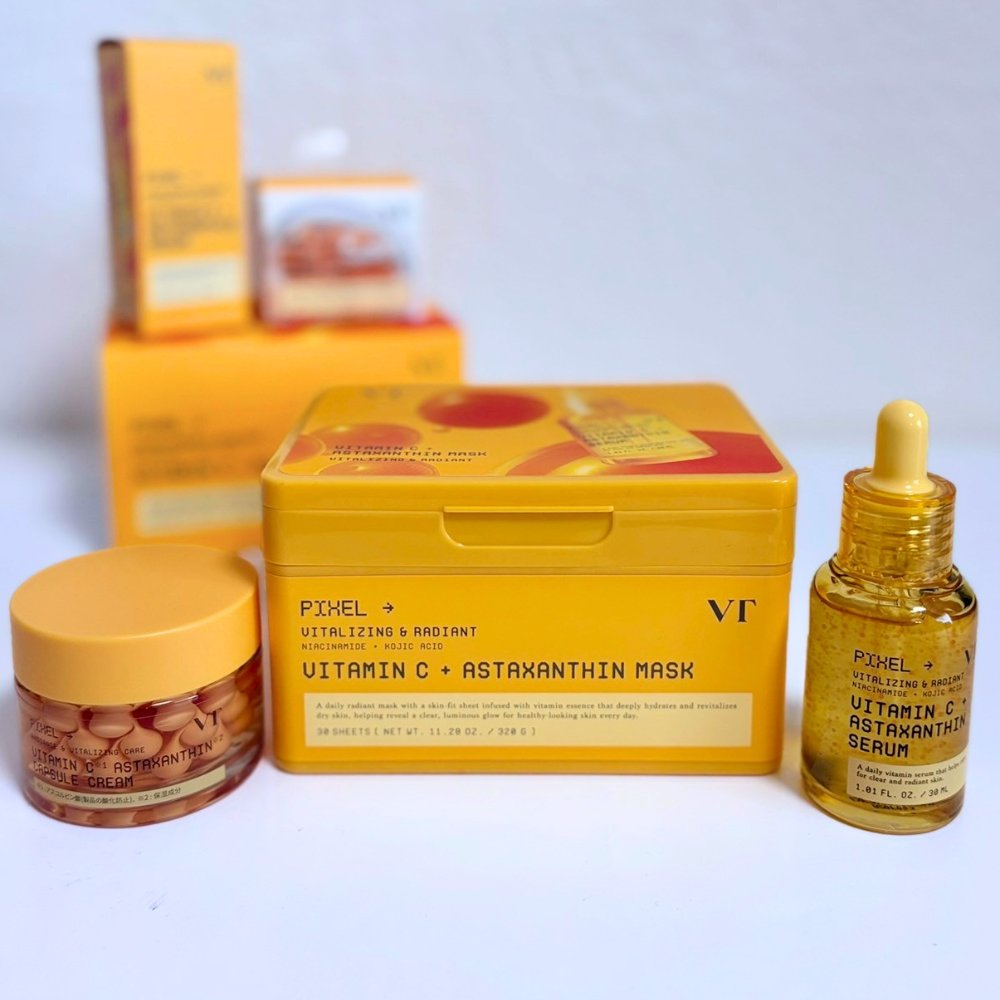 cosmesnews's tweet image. 【 VT 新作 】#PR
私の大好きな #VT から、紫外線ダメージに攻め×守りのWケアができる「ビタミンＣ×アスタキサンチン」シリーズが誕生！🍋

紫外線などのダメージやくすみによる透明感が気になるときにおすすめ☀