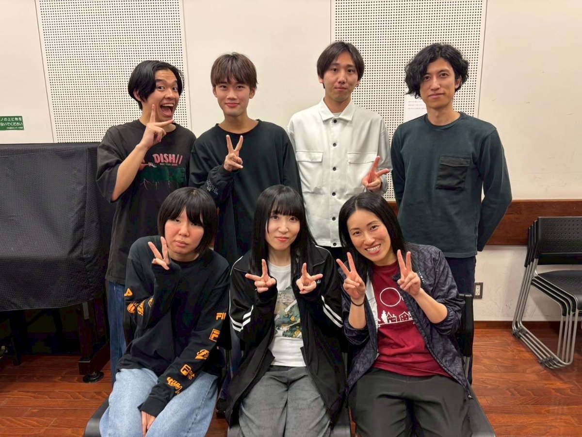この7人で、戯曲を紡ぎます。
チケットのご予約、お待ちしております↓
docs.google.com/forms/d/e/1FAI…

#川ひとつ向こうのはるか遠い街 
＃川向遠街　#マグカル