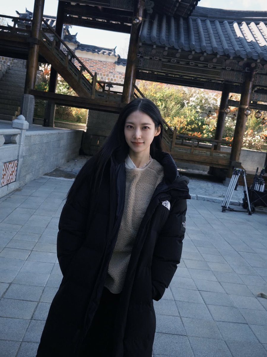 GongSeungYeon International 공승연 tweet media