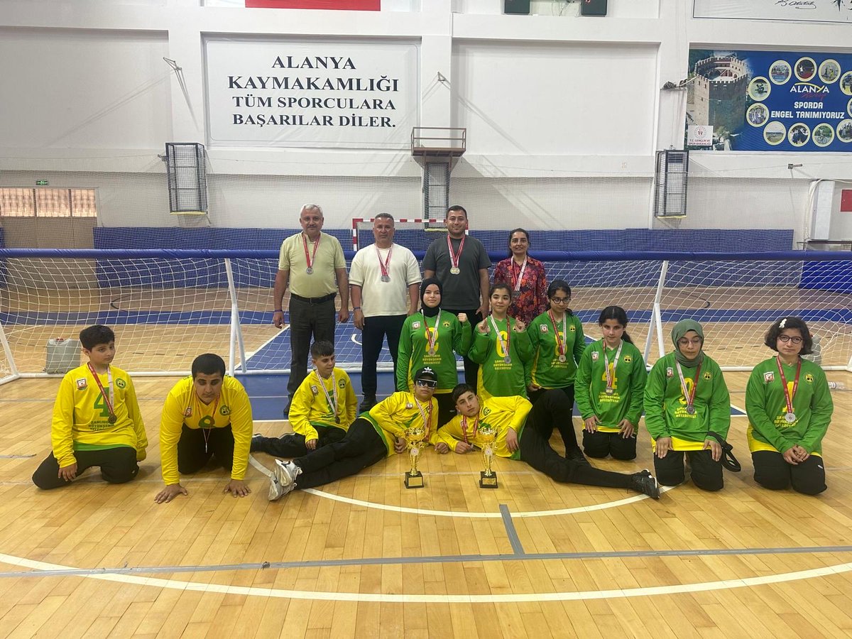 SanlGorme's tweet photo. Türkiye genelinde düzenlenen Goalball turnuvasında 2. olmak, azmin,takım ruhunun en güzel göstergesi oldu. Engellerin değil, kararlılığın konuştuğu bu başarı; emeğin neler başarabileceğini bir kez daha kanıtladı. Gururluyuz, daha büyük zaferlere! @hasansildak @HaliliyeMem https://t.co/NePocZtk1G