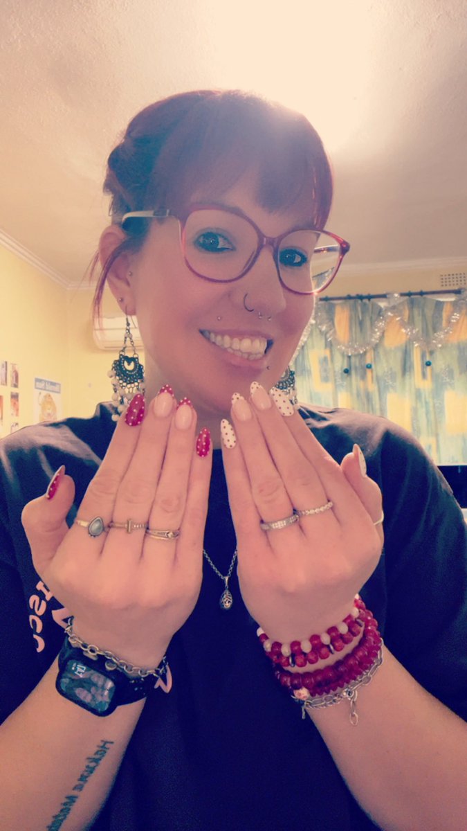 muff88's tweet image. Early Birthday Nails 💅 
#birthday #nails #lovethem