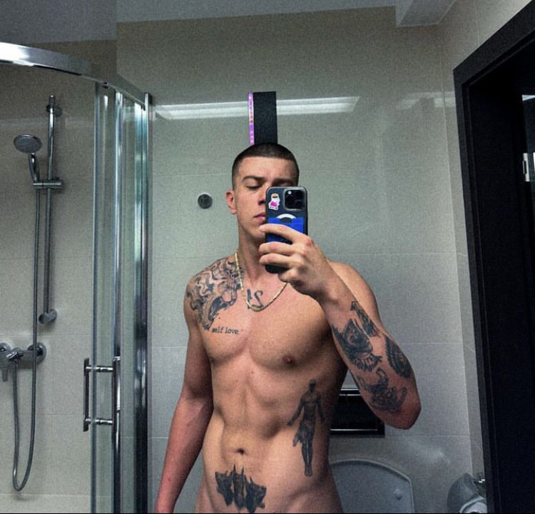 Hot Polish Celebs & footballers tweet media