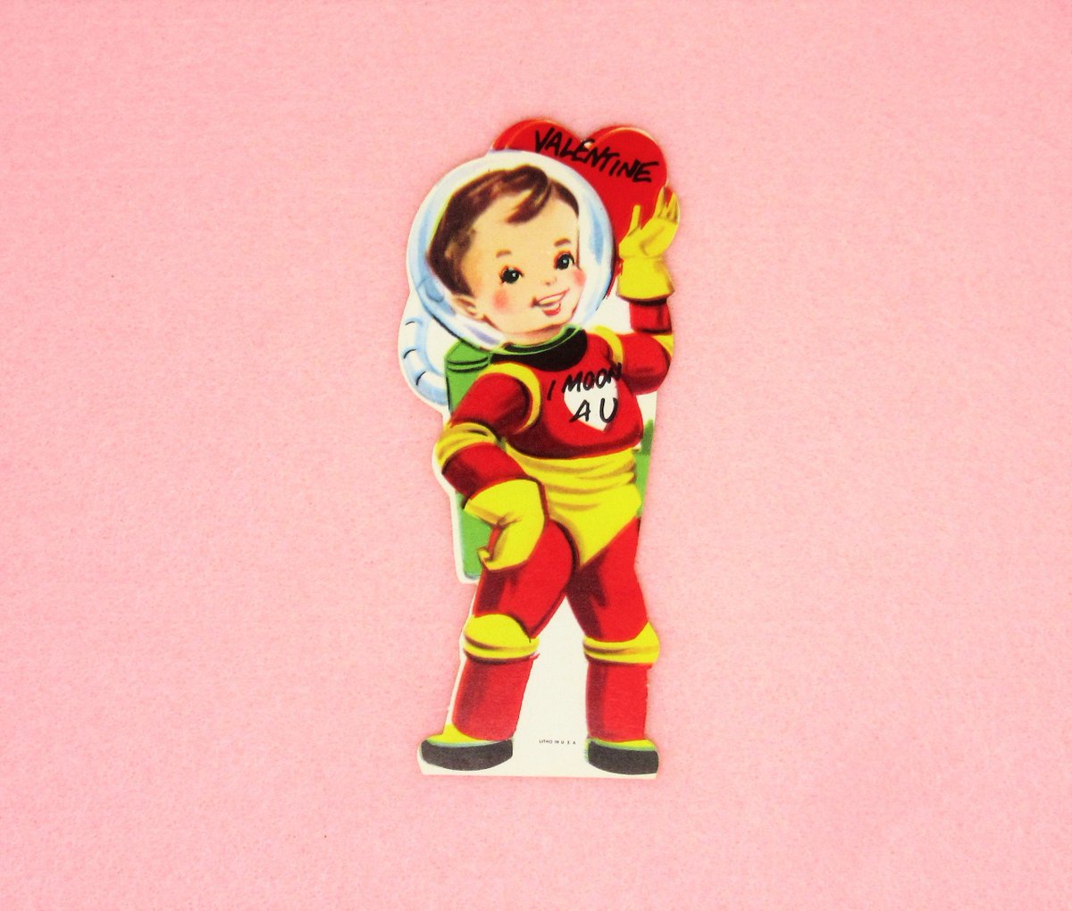 antiquelove22's tweet image. Vintage Unused Valentines Day Card Featuring an Adorable Astronaut Boy and a Space Age Theme Perfect for Your Special Valentine Sweetheart tuppu.net/34d7e87 #etsyseller #vintage #Etsy #UnusedValentine