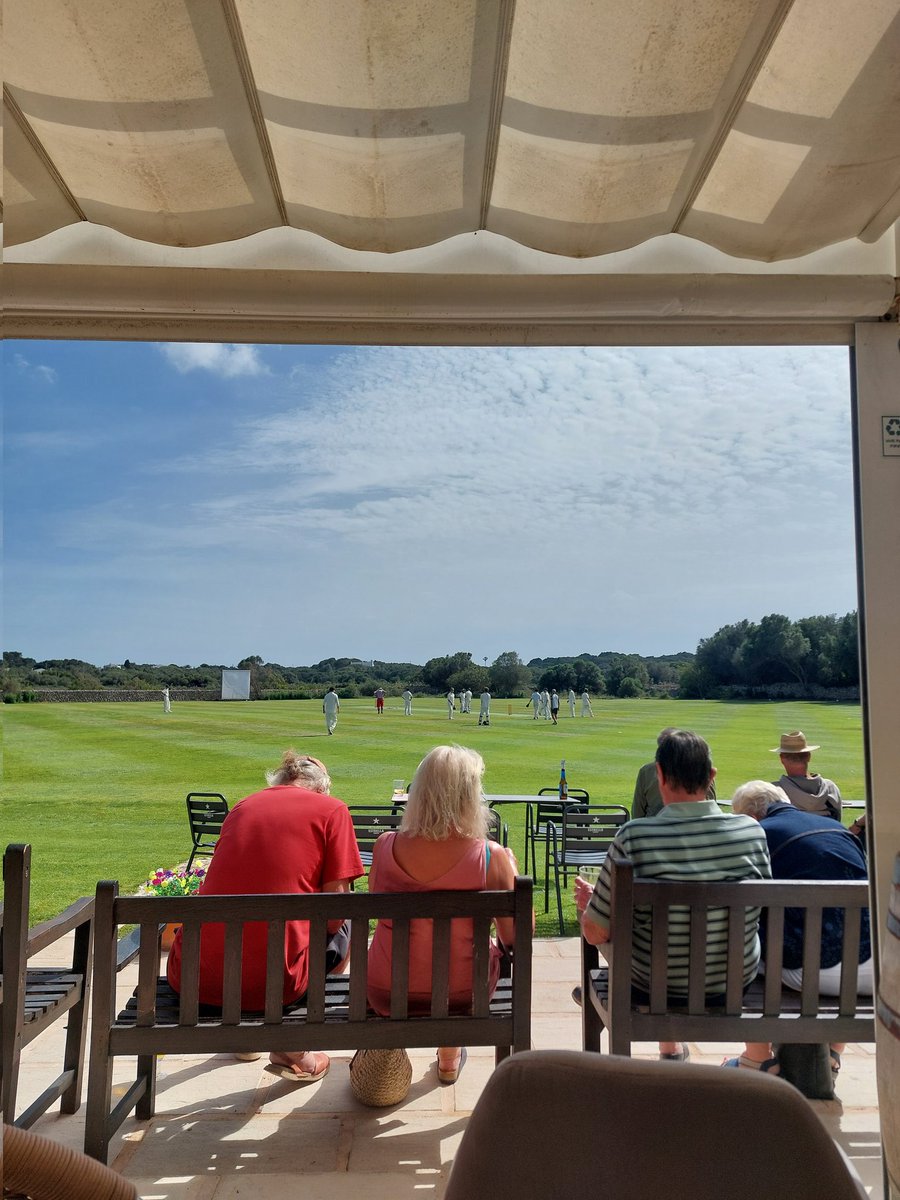 MenorcaCC's tweet photo. SATURDAY RESULT: (40 overs)

King's Head Bledington: 165ao (36.4 overs)
R Orr-Ewing 28
T. Cotton 3-33

Menorca: 166-4 (27.5 overs)
J.Hagger 57, M.Sullivan 55ret
A. Orr-Ewing 3-33

https://t.co/OItDZzFRSV https://t.co/IEPZdiuBFl