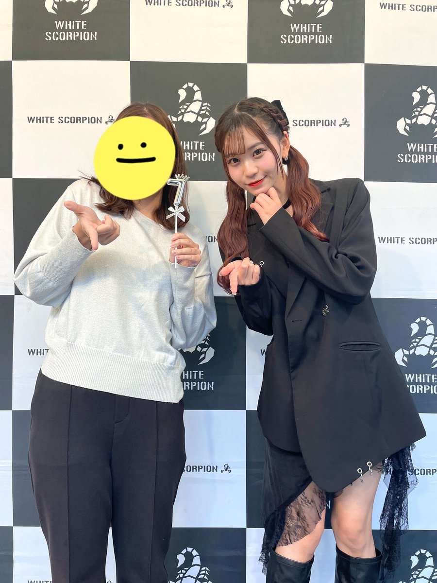 げmo子 tweet media