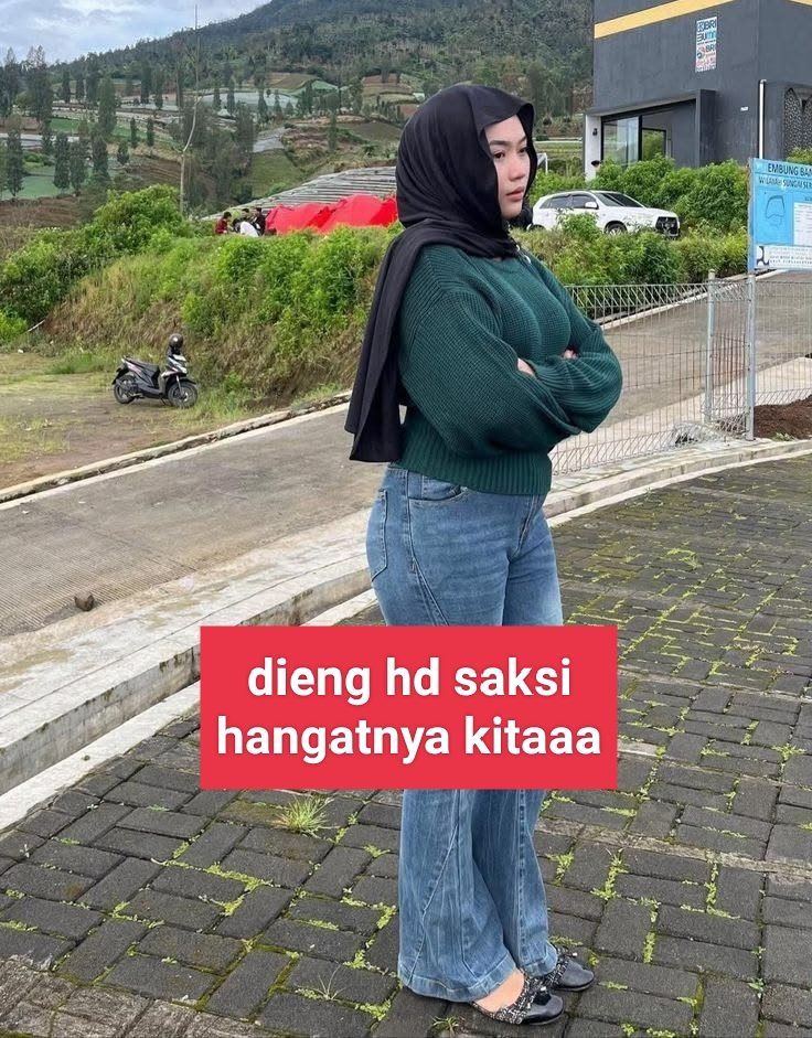 karlinaa tweet media