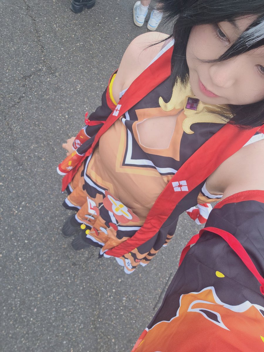 센 tweet media