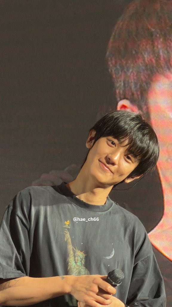 찬열ᵖᶜʸ⁶¹ tweet media