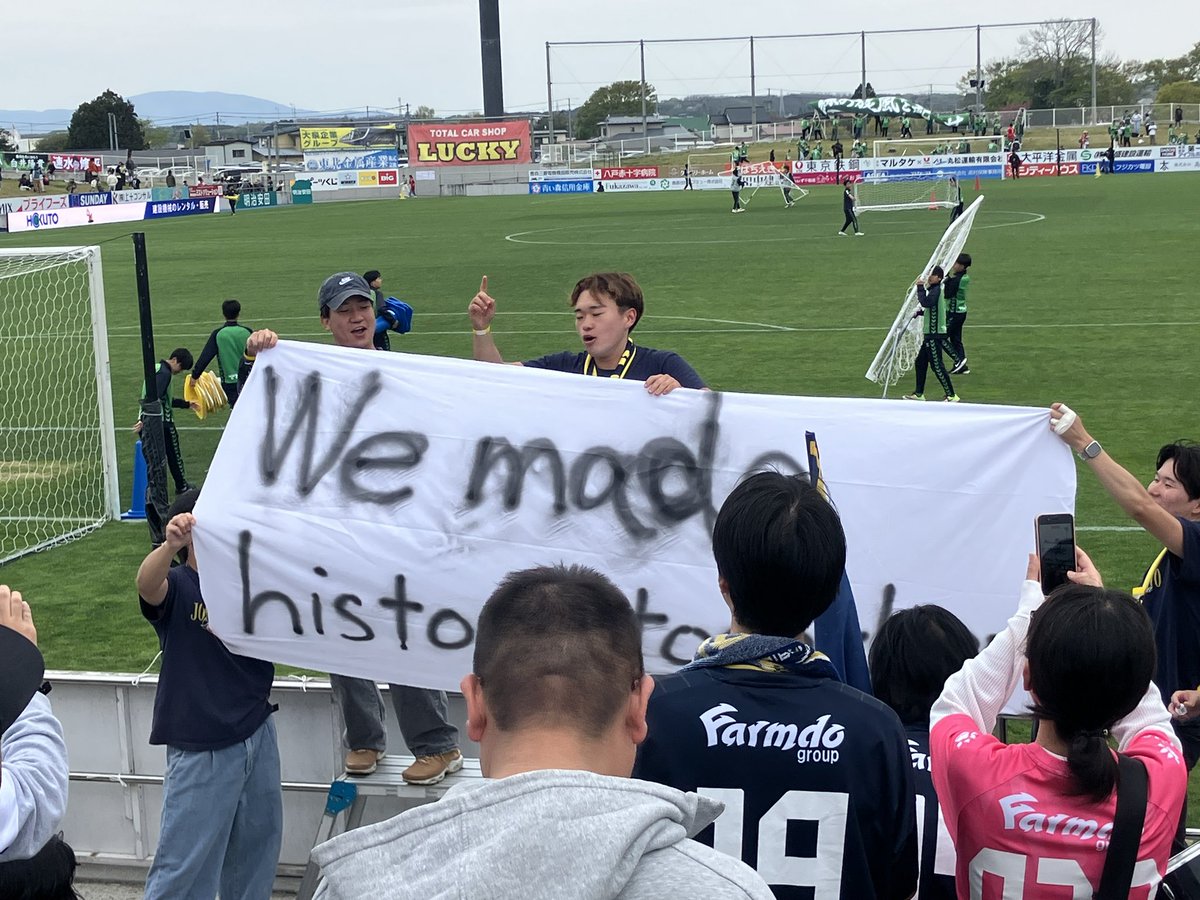 らいあ tweet media