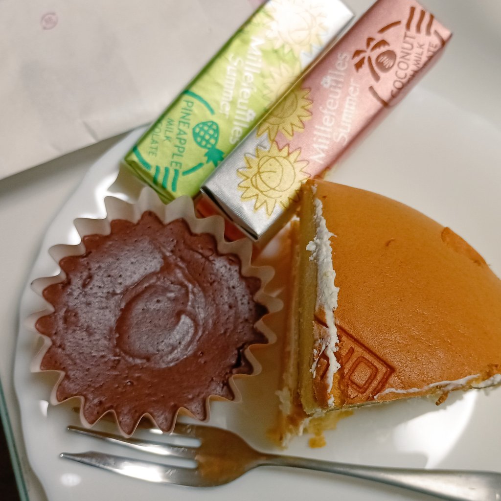 azulee's tweet photo. 今日のセッションのおやつ https://t.co/xEDnQiC0ul