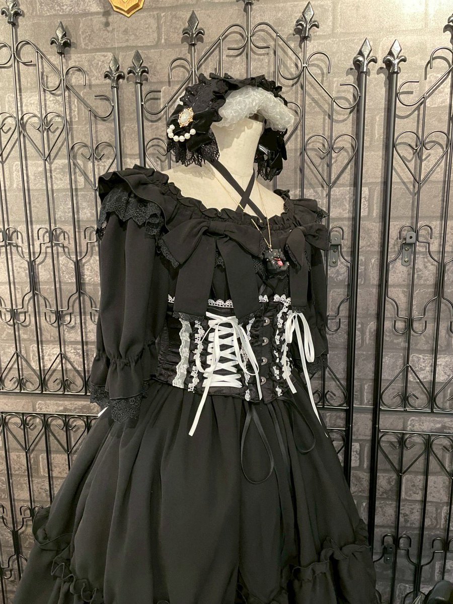 🥀おすすめアイテム紹介🥀 【ATELIER PIERROT】 Aveline Mimore Dress