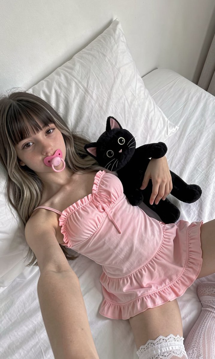 vivi tweet media