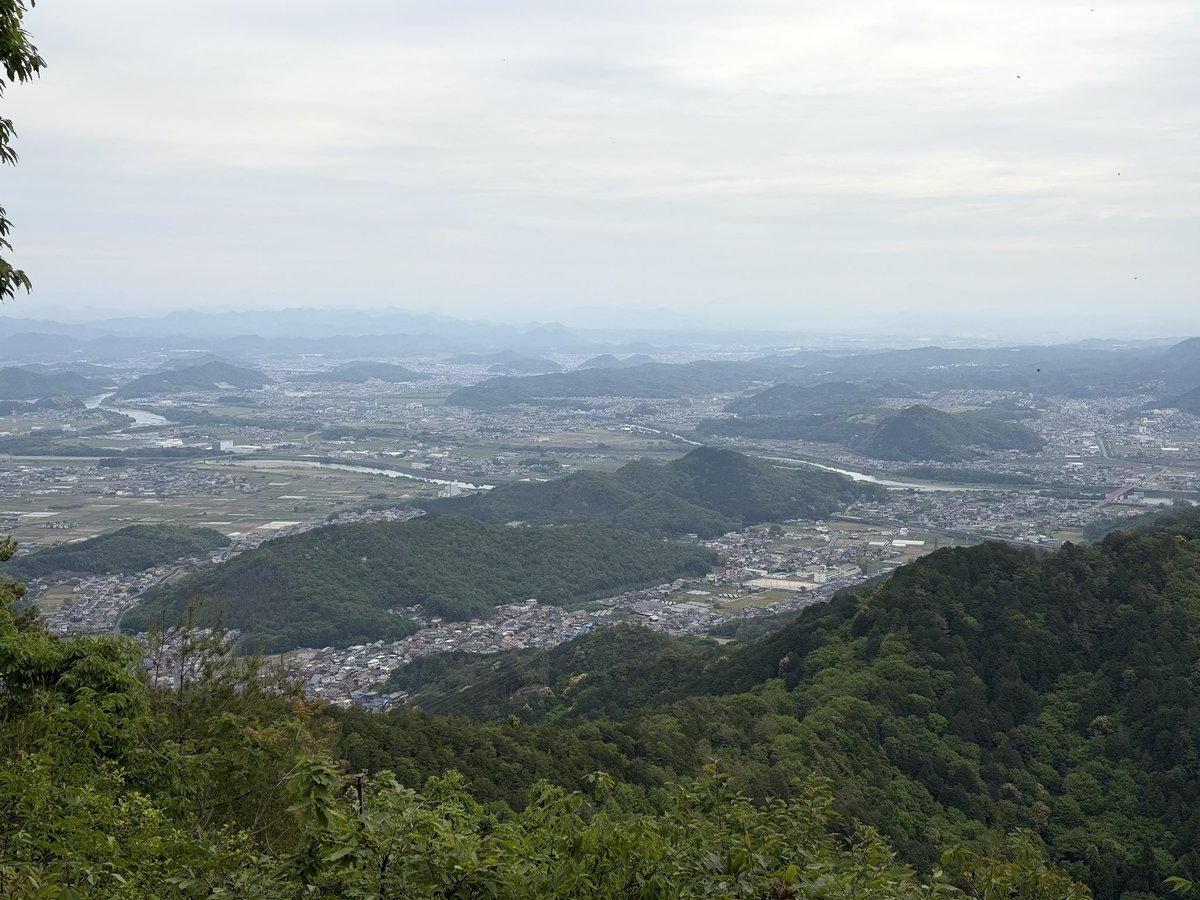 5kAZ5's tweet photo. 午後から雨予報だったので、早起きをして百々ヶ峰トレイル⛰️🏃‍♂️
三田洞→権現山→百々ヶ峰 https://t.co/SHwqziPhYH