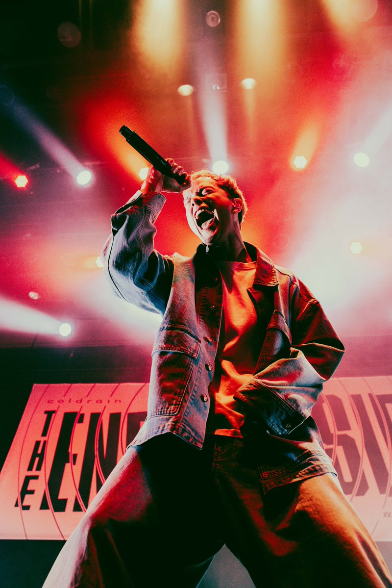 coldrain_official tweet media