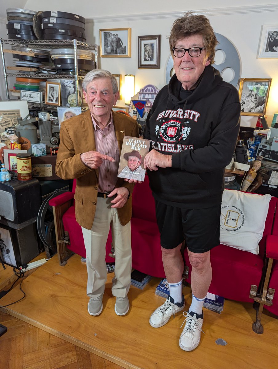 Mike Read tweet media