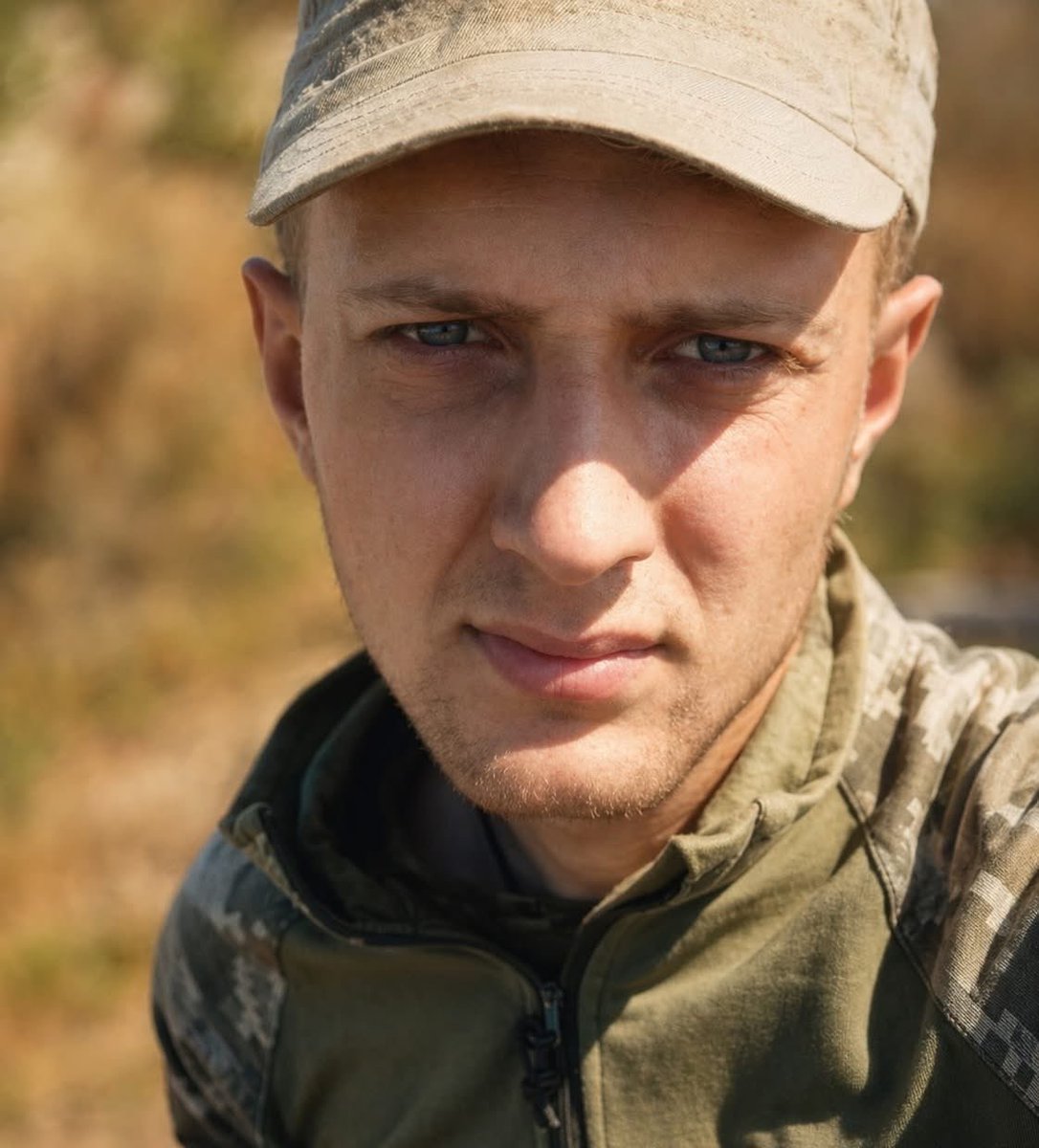 Олег Володарський tweet media