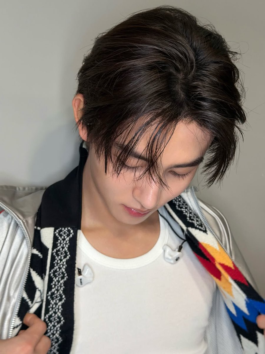 seonghyeon pics tweet media