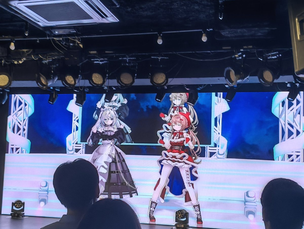 らめりあ tweet media