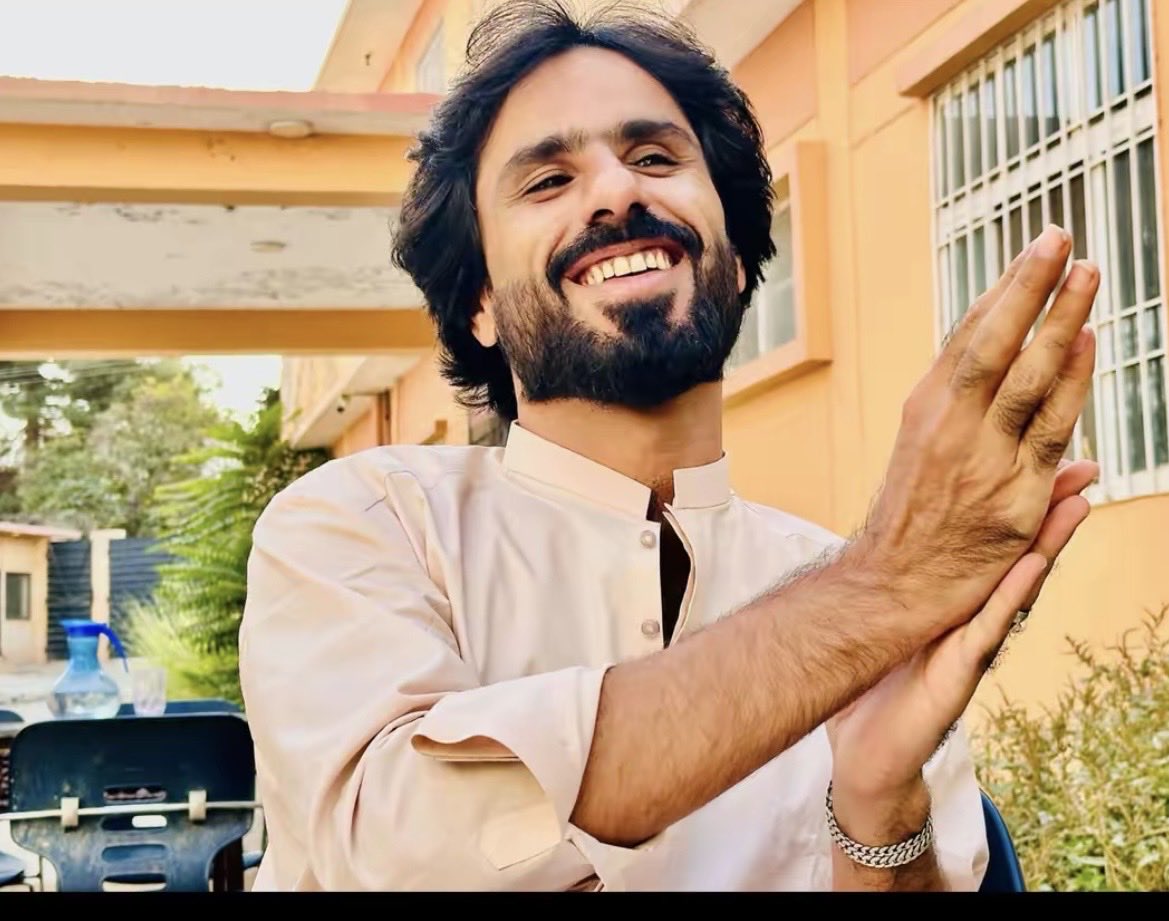 ShariBaloc91939's tweet photo. The story is continued with new characters.....
#ReleaseNasratBaloch 
#SaveBalochStudents https://t.co/9N8GzDdgQw