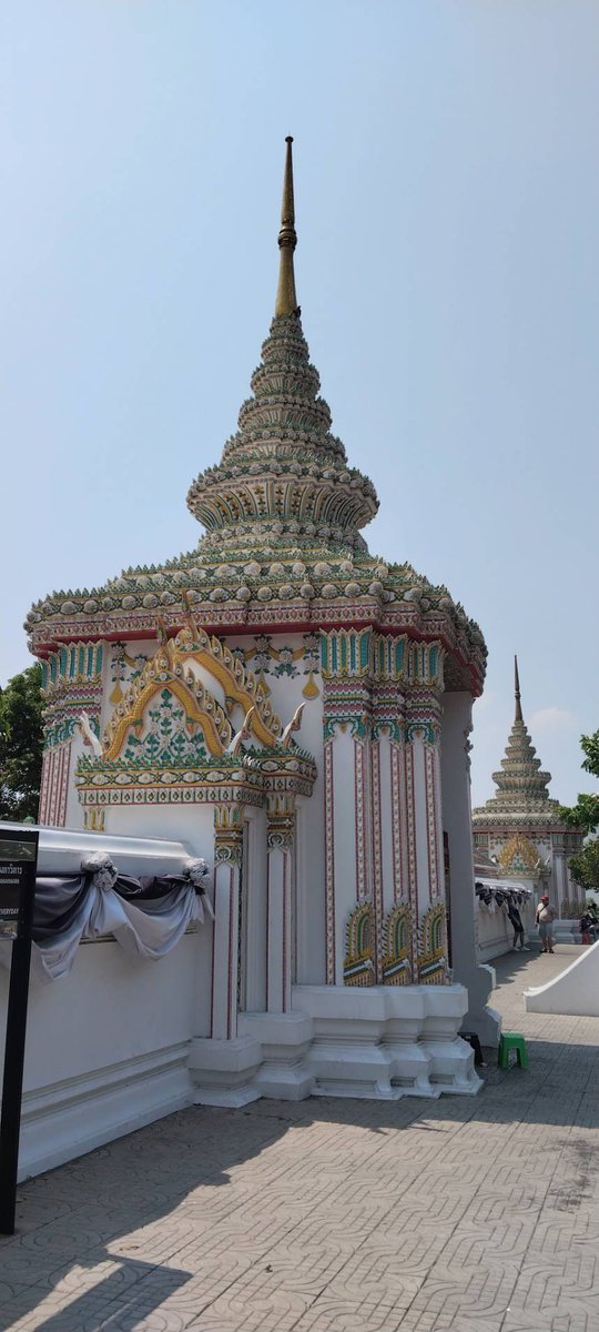 กรุงเทพมหานคร ประตูวัดโพธิ์ สวยมากจริงๆ