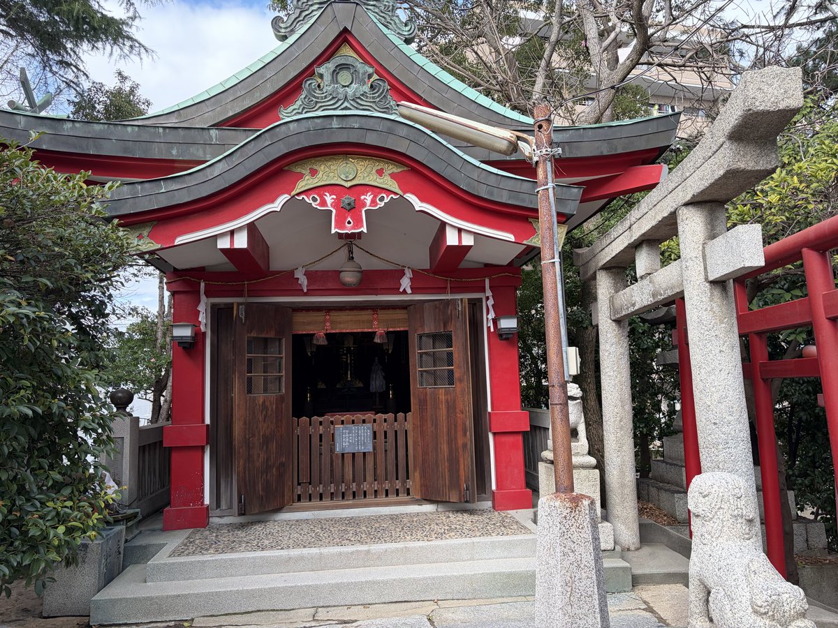jmlover33333's tweet photo. 2026年
#山口県下関市
#関の氏神
#亀山八幡宮
#宮地嶽神社
#熊鷹稲荷神社 https://t.co/Dk3hAuw7Kp