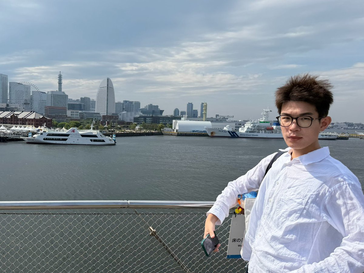 织毛衣 tweet media