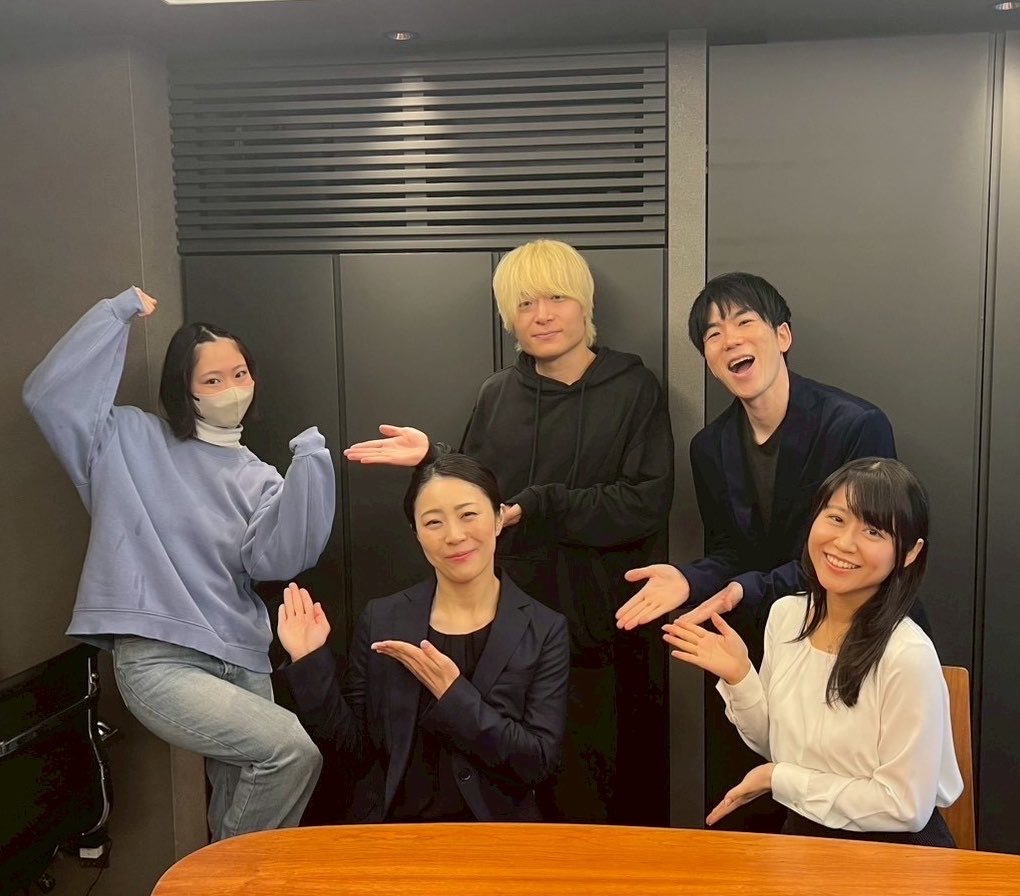 #50音フィルムやゆよ 撮影でした！

久々の藤本組
皆さん落ち着いていて優しくて、「良い作品にするぞ！」という静かな炎が心に灯っているかのようで、素敵な現場。
楽しく取り組ませていただきました！

#主婦の青春 ご出演の真嶌美緒さんの部下役！光栄でした💐
私はあともう一日。頑張ります🔥