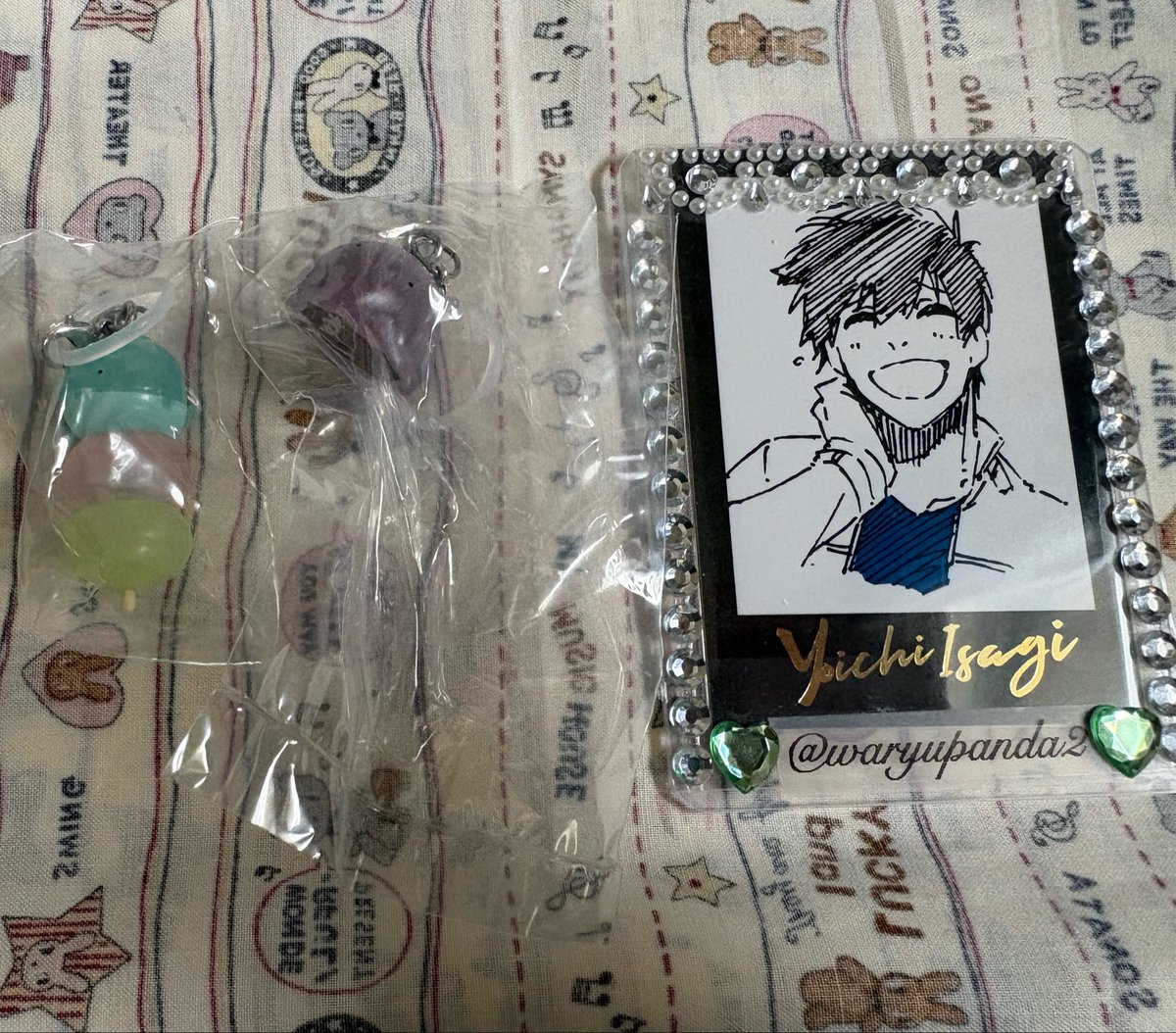 waryupanda2's tweet photo. 【交換】ぽぼっと。さんのひとくち粘土図鑑　めじるしアクセサリー

【譲】サメの三色だんご、メンダコ水まんじゅう

【求】サメの苺大福＞メンダコ桜もち

郵送交換のみ。
検索よりお気軽にお声掛けください。
よろしくお願いします。 https://t.co/MLCFU0j16i