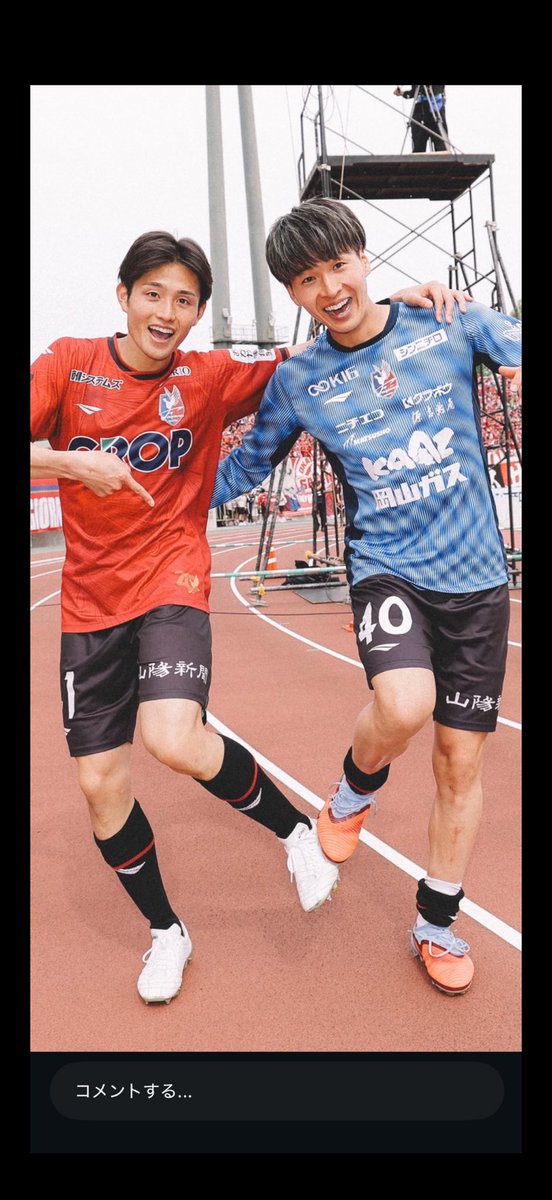 な tweet media