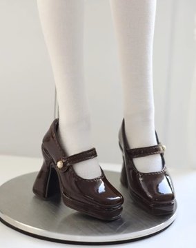 sendoll2007's tweet image. ★ｵﾝﾗｲﾝSHOP 商品紹介★  
NO：KT-L-561 
size：MSD/MDD系/ 40cm級ﾄﾞｰﾙ等
type：８色

合わせやすいデザインのキュートな靴！ヒールがあるのもポイント！SENは振込みはもちろん、クレカやPayPayも使用可能！ドール用品はＳＥＮがお得ぅ♪ #BJD #ドール 

・商品詳細→from-sen.com/view/item/0000…