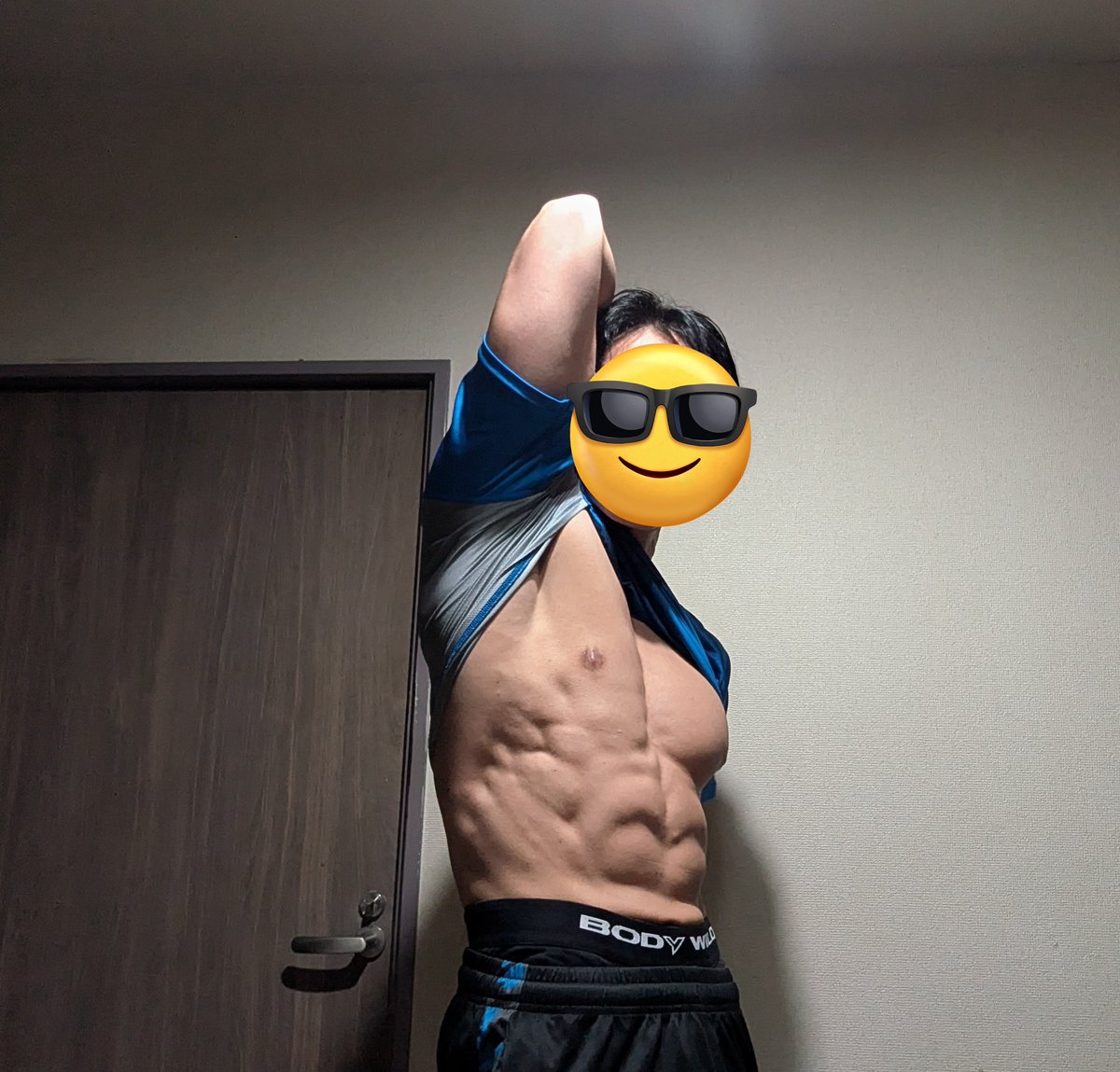 サーバル様/筋肉資料集販売中💪 tweet media