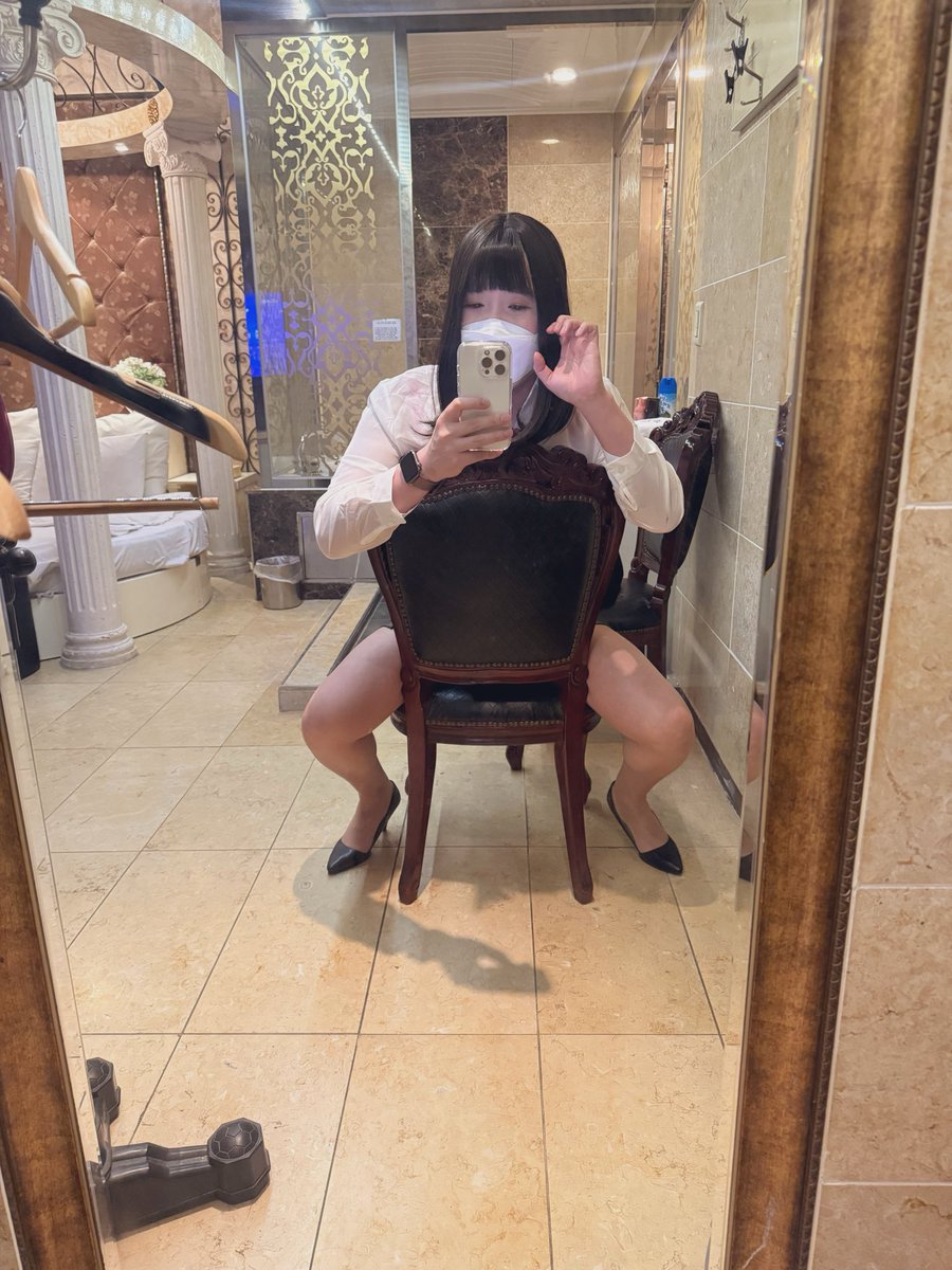 류하 tweet media