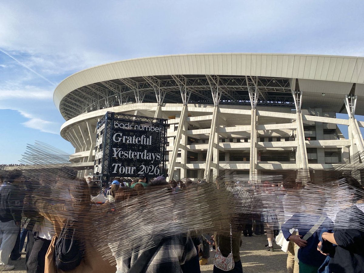 smrg1923's tweet photo. 初参戦だったけど超絶楽しかった〜！！！
backnumberの生歌聴くのずっと夢だったので嬉しい☺️
本当に神曲しかないバンドだな……… https://t.co/pwaFUQVO39