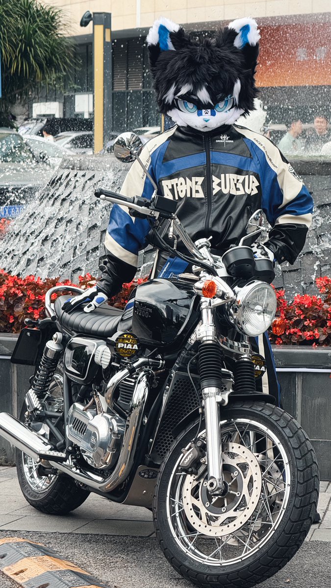 慕慕慕🏍️💨➡️獸行跡➡️Hi Furry tweet media