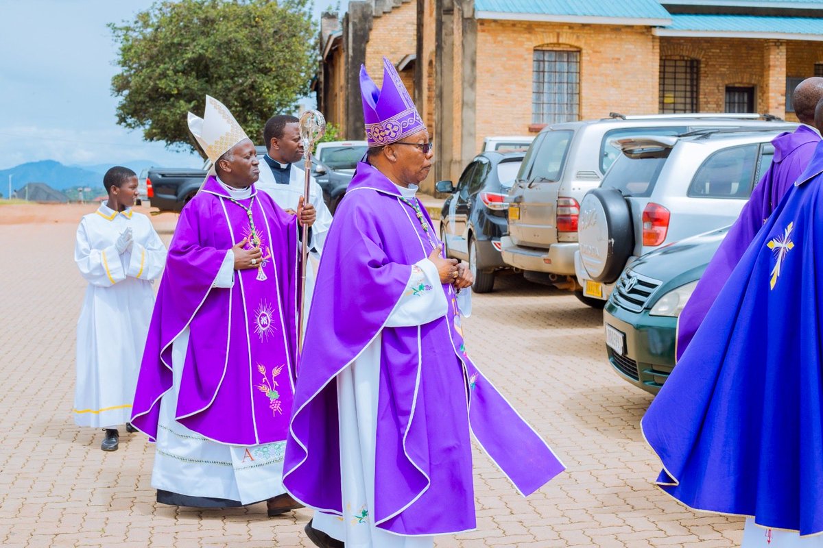 DIOCESE CATHOLIQUE DE BUTARE tweet media