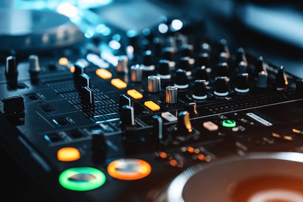TinyiMohl's tweet image. Hey guys, here's the new mix I've put together. 1121 Music Pod 43. Feel free to check it out and share with your friends. #deephouse 

hearthis.at/tinyi/1121-mus…