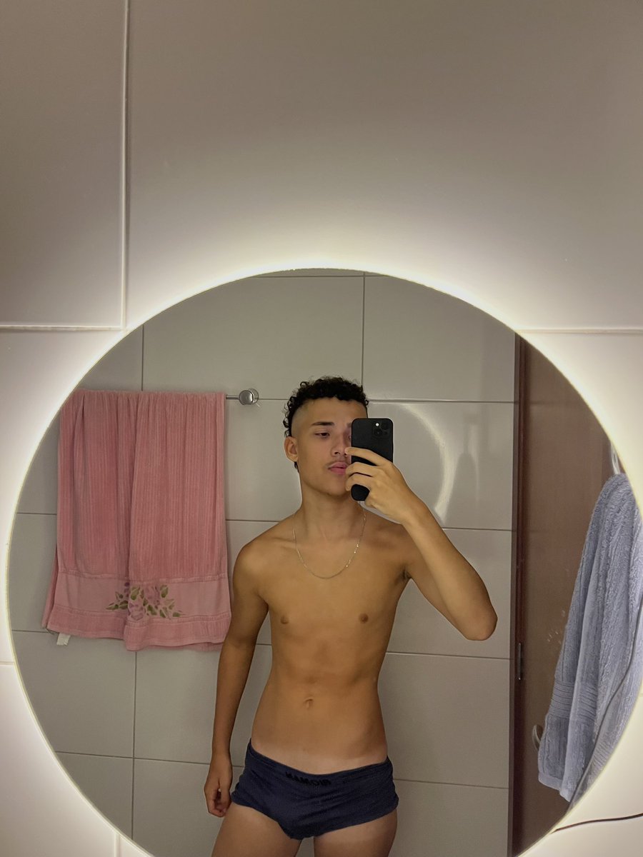 rapozo🫦 tweet media