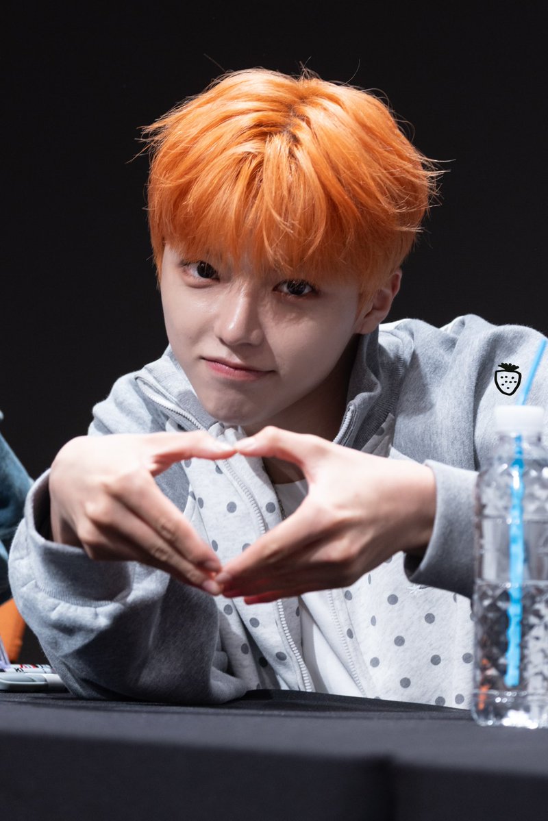 🍓 tweet media