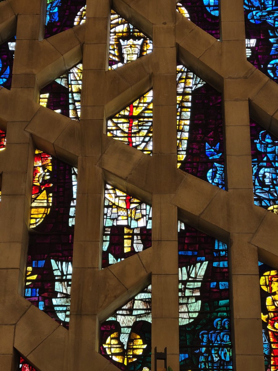 churchartnature's tweet image. Harry Stammers' Te Deum at St Mark, Sheffield is a stained glass tour de force. A George Pace church of 1963 well worth seeking out. John Piper glass there too and a wonderfully light interior. 
#stainedglasssunday #sheffield