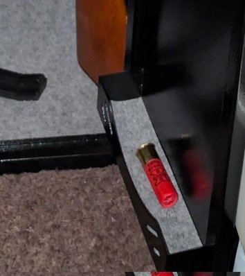 bolsonaro74189's tweet image. the spare shotgun shell for when you turn 35. #transrights 🏳️‍⚧️✊