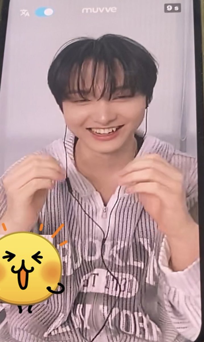 아 tweet media