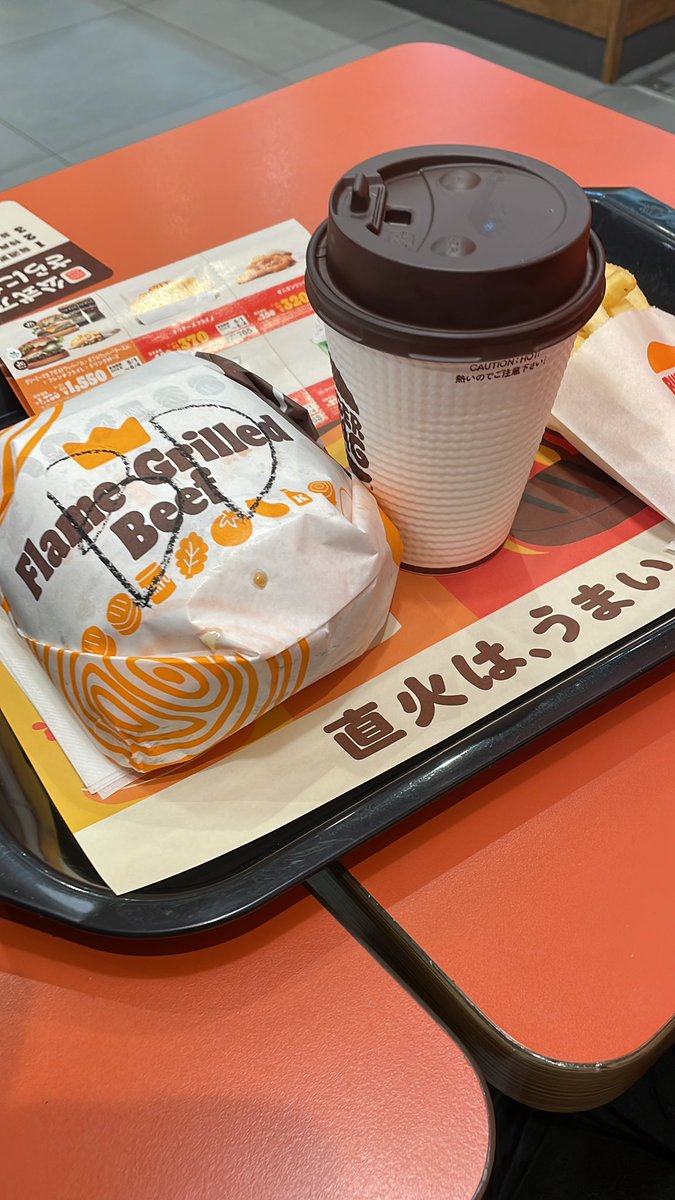カナード tweet media