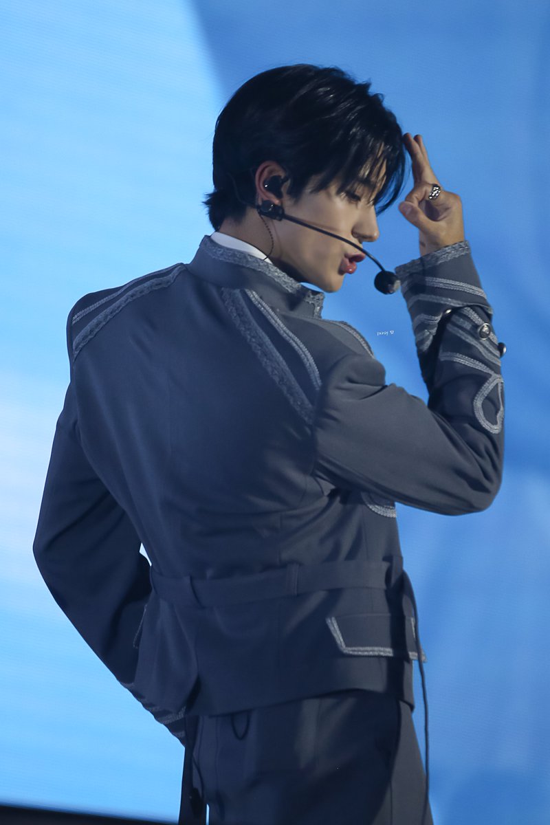 260424 📷
No Air

#더보이즈 #THEBOYZ #현재 
#TBZ #이재현 #HYUNJAE