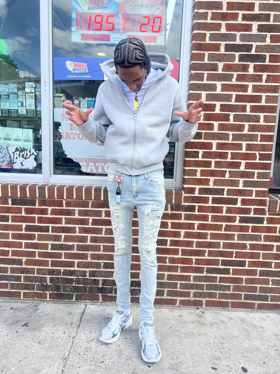 slime🙎🏾 tweet media