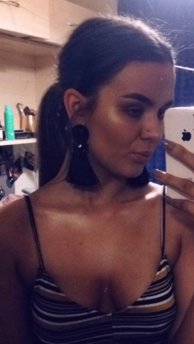 Insta Sluts tweet media