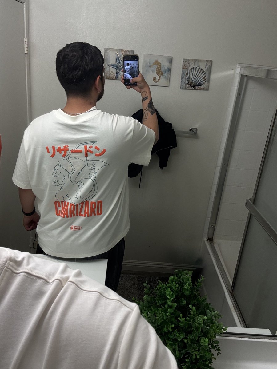 ドラゴン tweet media